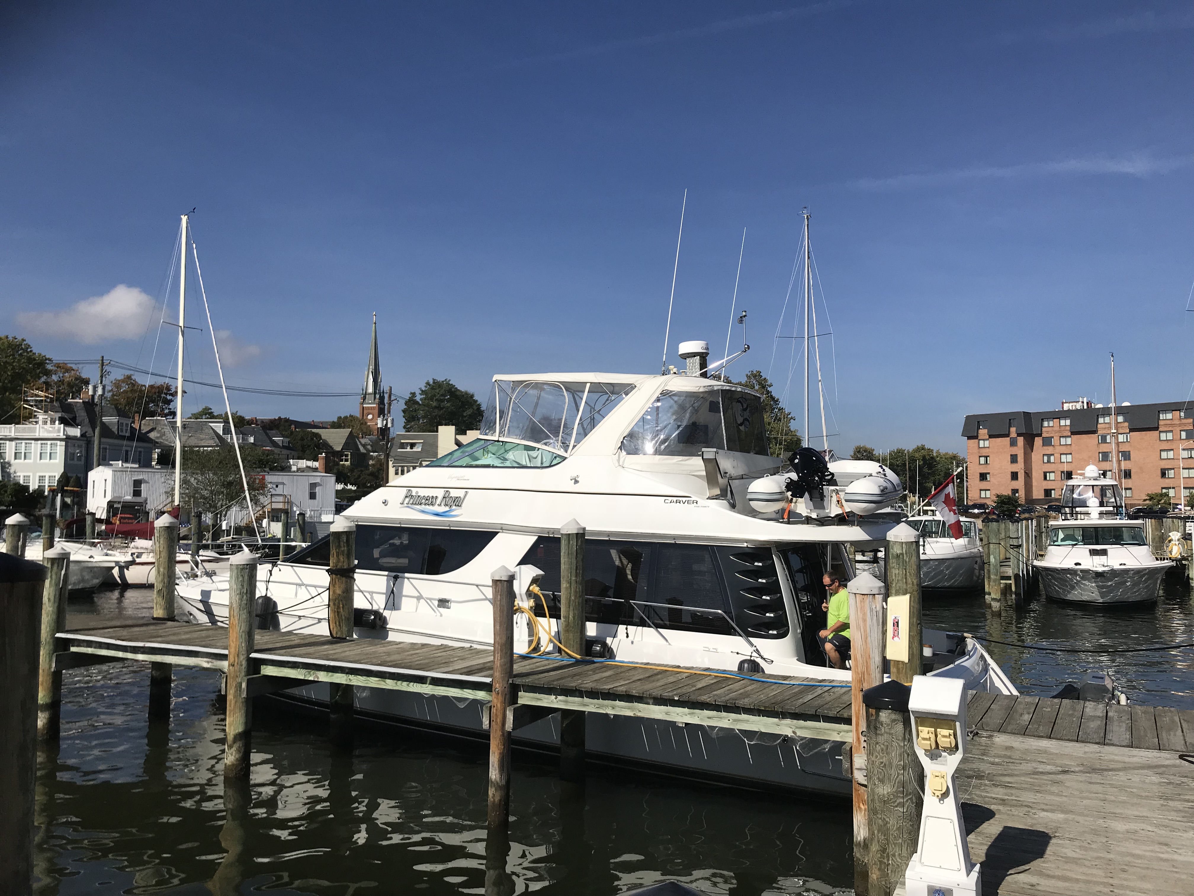 33. 006 Annapolis Yacht Basin